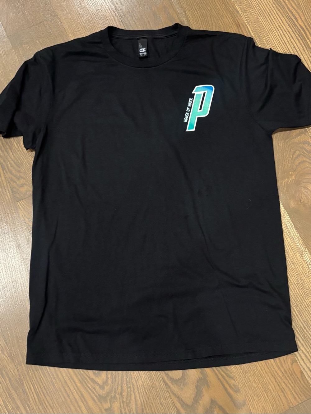 District Black Large Short-Sleeve Tee with Teal-Blue 'P' Logo